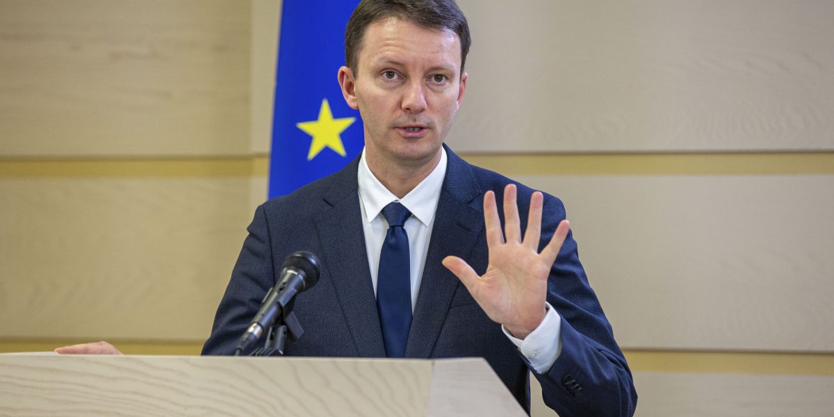 Mureșan în apărare: Nicușor Dan cere prea mult?