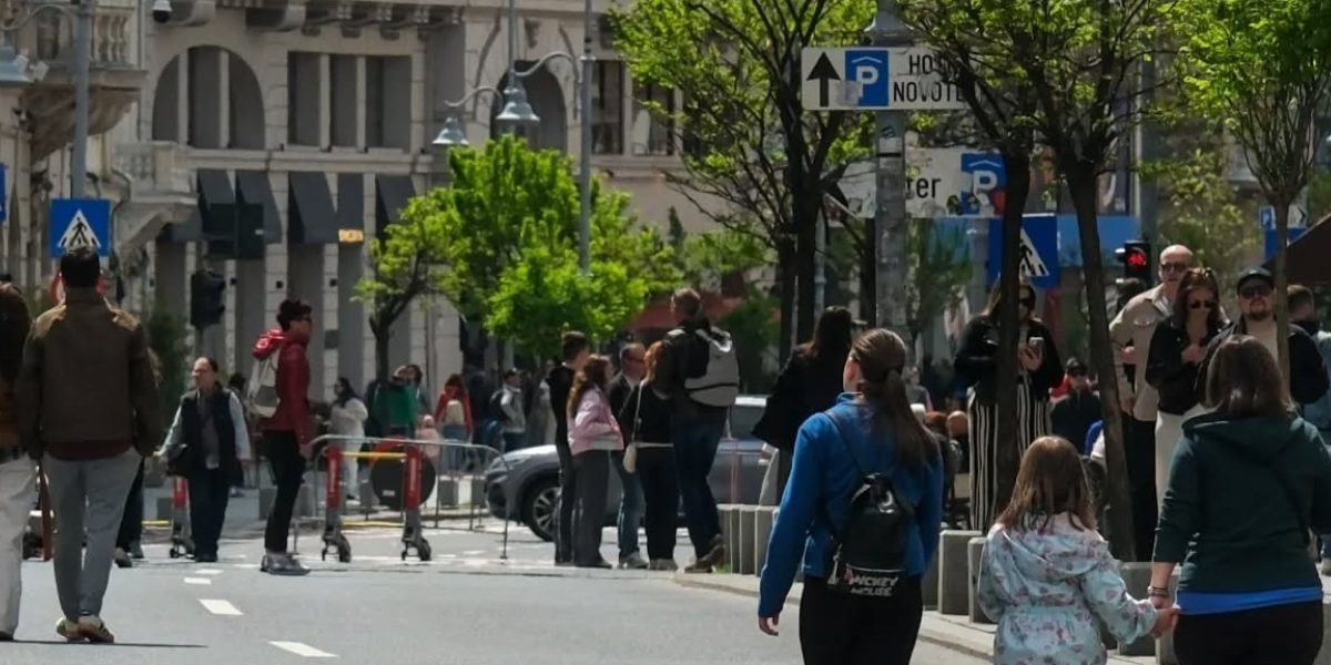 Străzi Deschise București, doar duminică. Dezbatere risc seismic