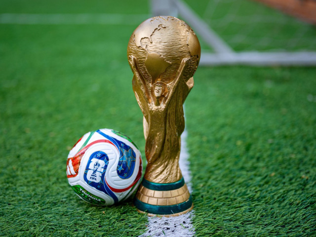 Franța și Olanda, victorioase pe final. Olise și Gakpo, spectacol pe gazon