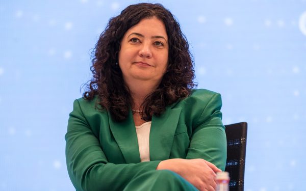 BT Capital Partners rupe norma: cel mai mare broker e optimist