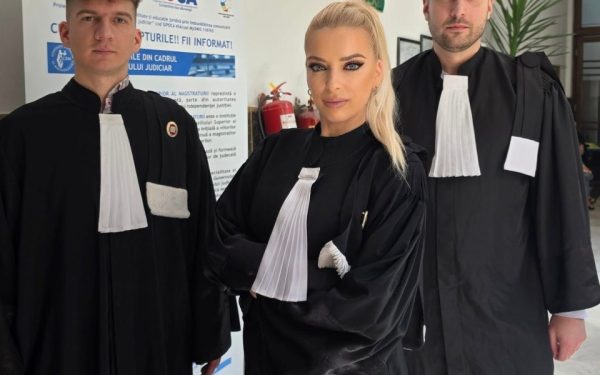 Avocații trag semnalul: Fără grefieri pică justiția