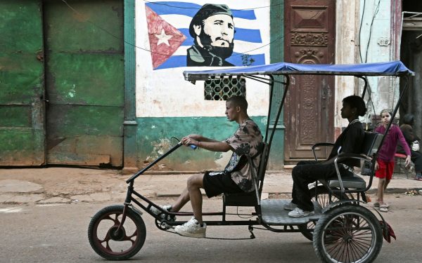 Cuba: Havana acuză SUA de „explozie socială”, foamete sau război