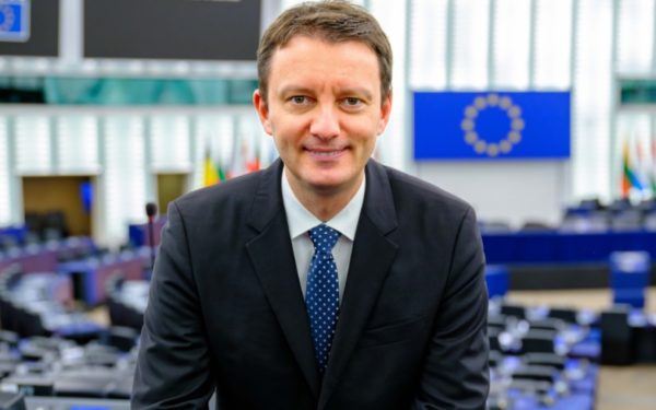 Mureșan (PNL): Grindeanu, prim-ministru cu autonomie totală? Niciodată!