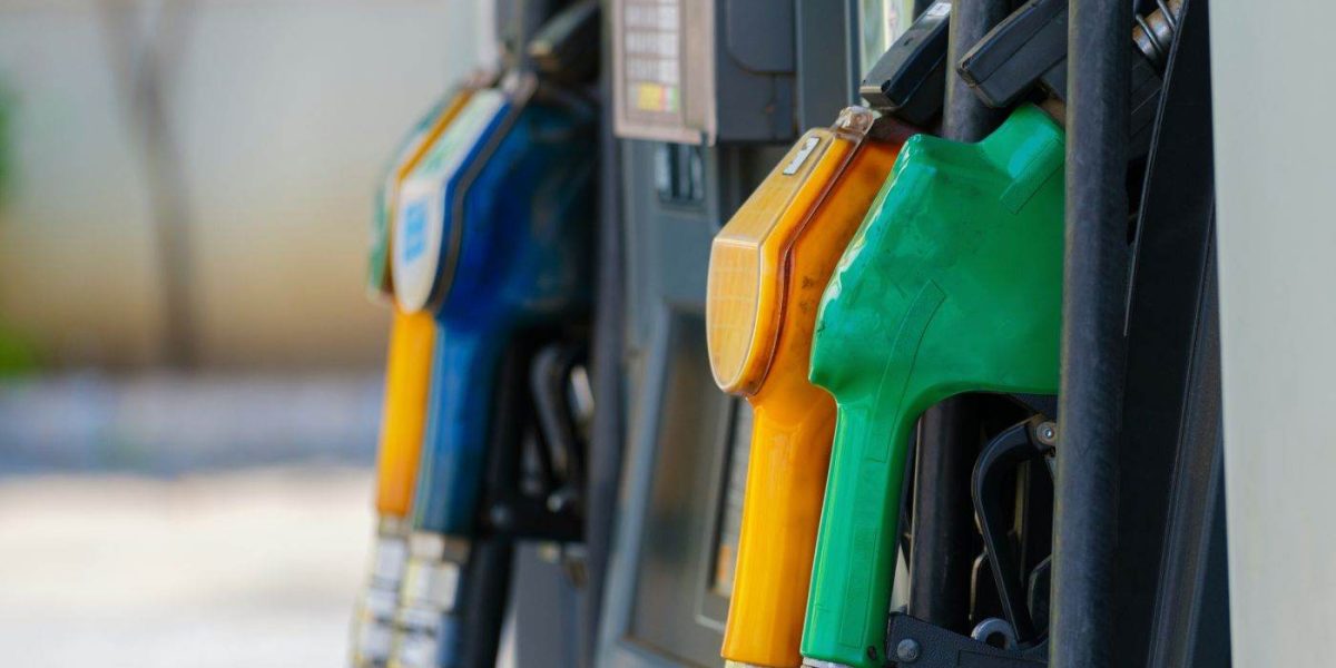 Rusia dă prioritate combustibilului pentru supermarketuri
