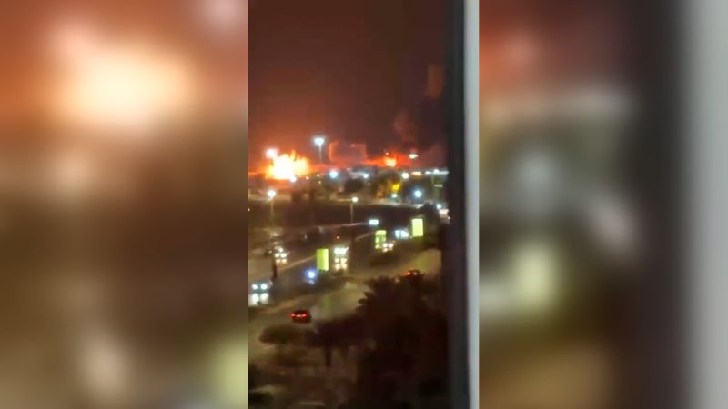 SUA lovesc Iranul: Peste 80 de ținte, sancțiuni petroliere reluate