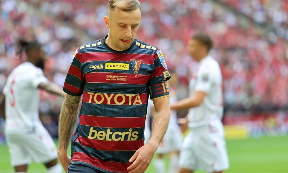 Fenerbahce – Pogoń: Urmărește meciul live!