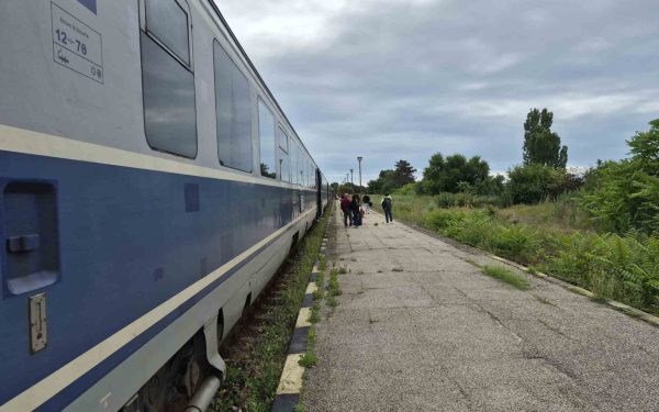 Șină ruptă la Eforie: Circulația spre București și Litoral, blocată