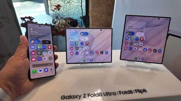 Samsung, record istoric la precomenzi pentru pliabile în Europa