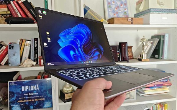 MSI Modern 16S AI+: Laptop stilat, gata de birou