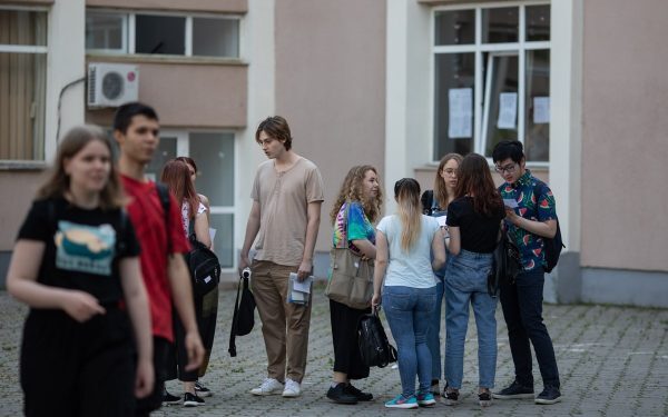 Bac 2026 Toamnă: Matematică sau Istorie, miza azi