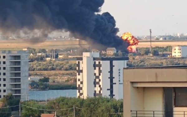 Incendiu major la un depozit de plastic din Constanța