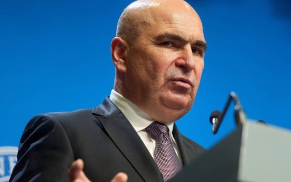 Bolojan: Lege salarizare urgentă sau riscăm derapajul din nou