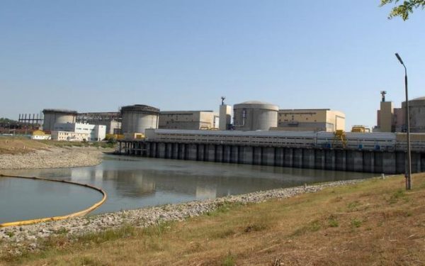Cernavodă: Guvernul, soluții pentru centrala nucleară pe secetă istorică
