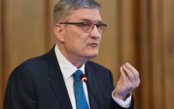 Dăianu: Legea salarizării, salvată. Buget 2027, miza