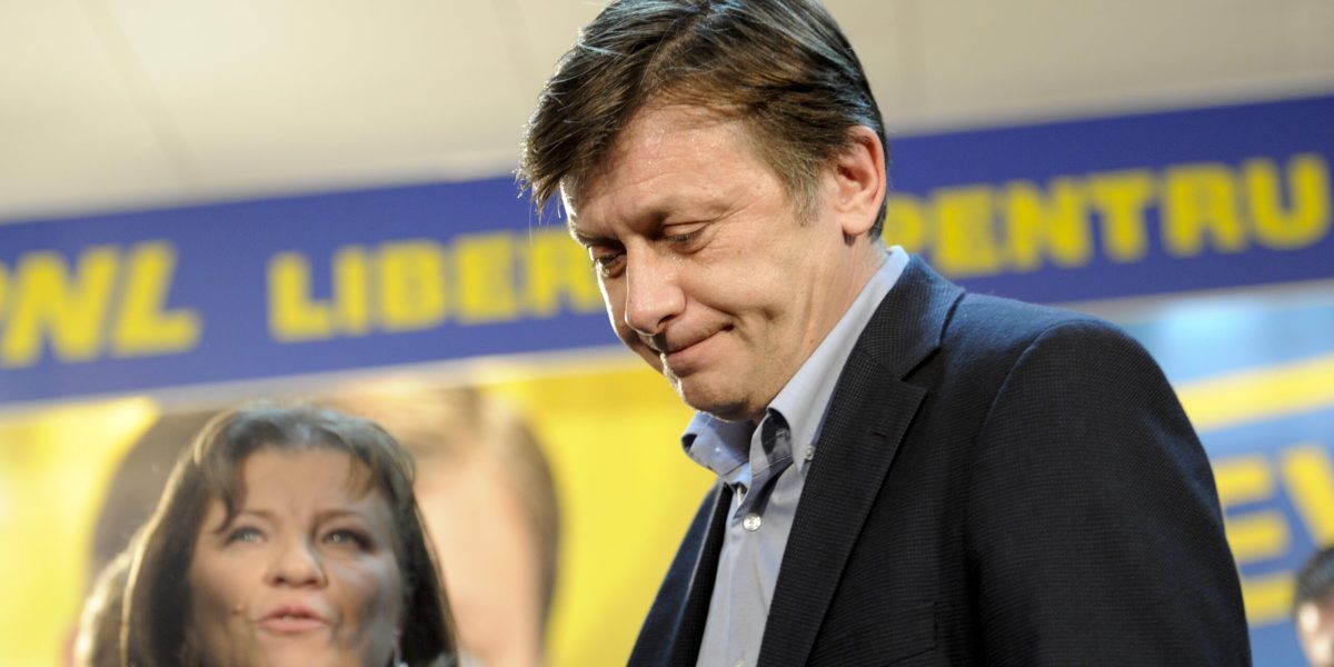 Antonescu, atac la Bolojan: „Sunt suficienți proști în România”