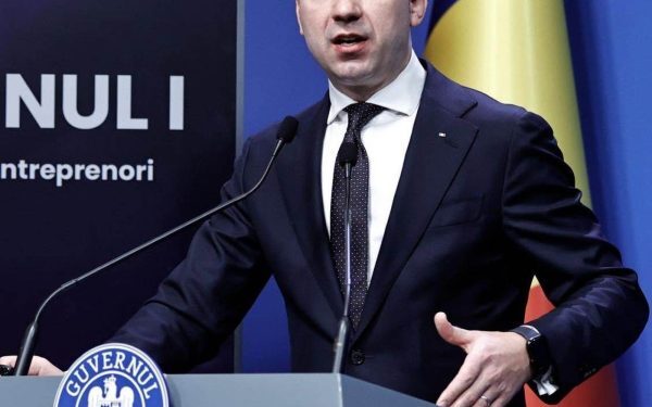Bogdan Ivan: PSD a reparat în Parlament ce Guvernul Bolojan a ratat