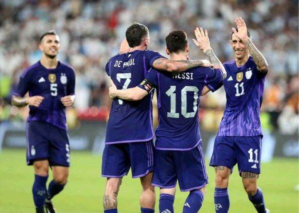 Mexic și Argentina îl pun pe Infantino în pole-position