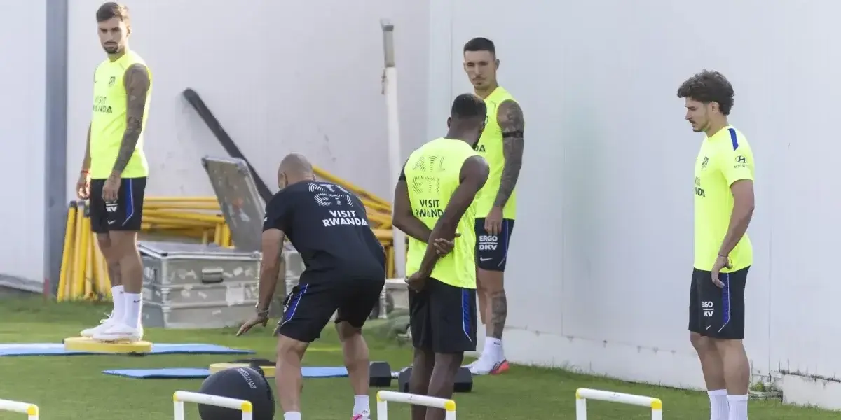 Simeone și Julian, discuție importantă înainte de antrenament