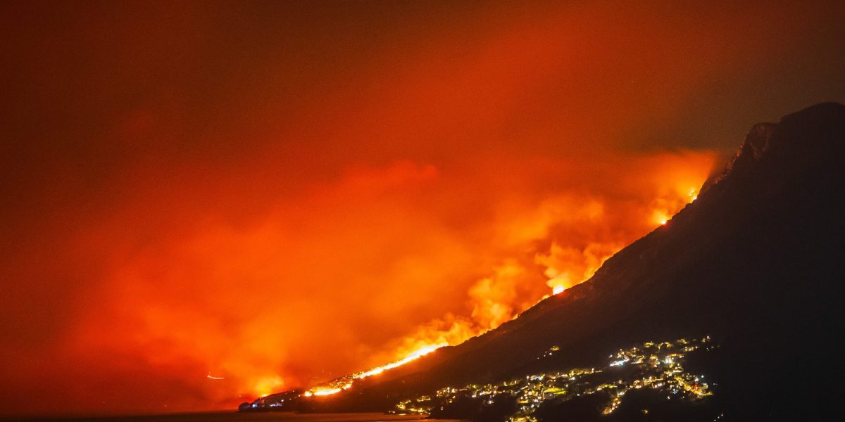 MAE avertizează: Risc mare de incendii în Croația