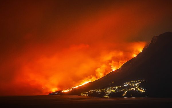 MAE avertizează: Risc mare de incendii în Croația