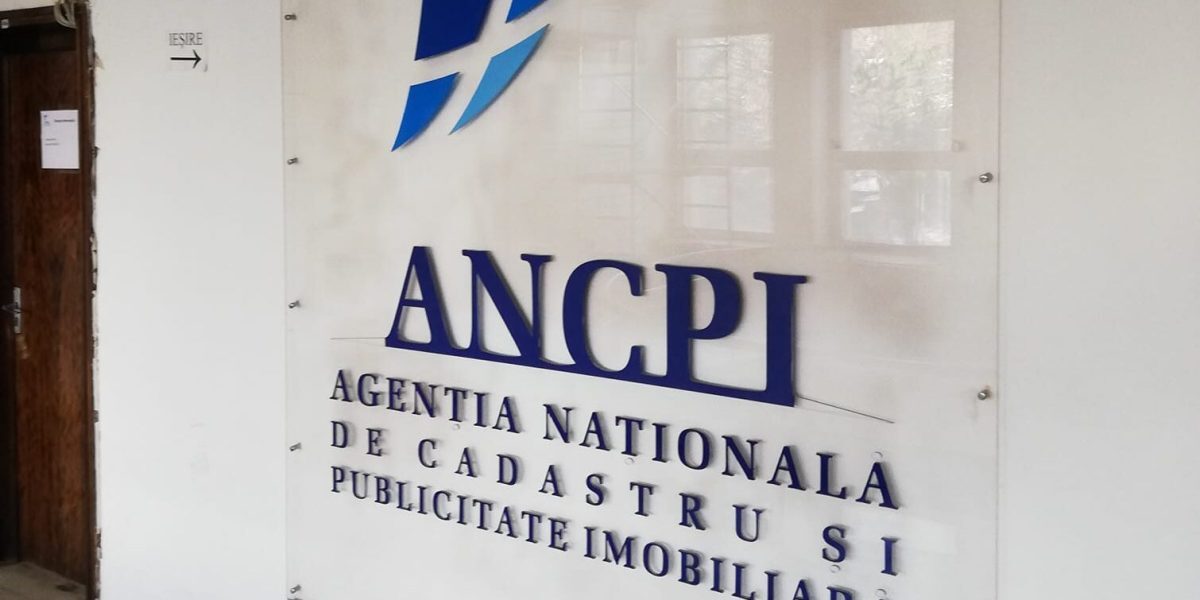 ANCPI-ul blochează 5.000 de tranzacții imobiliare, peste 500.000 euro blocați