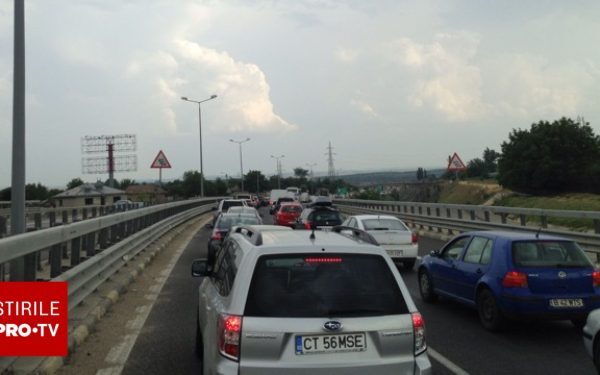 Carambol pe Autostrada Soarelui. Șase mașini, trafic blocat