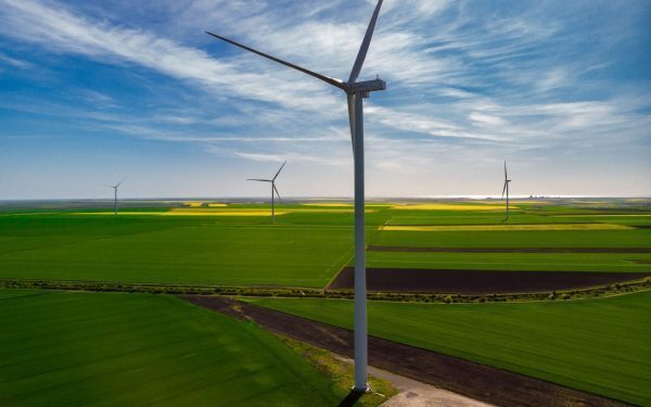Danezii, proiecte de 2.300 MW în România: 1 mld EUR la Botoșani
