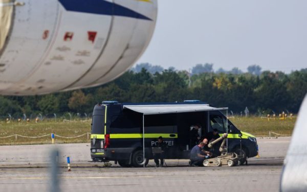 Germania, alarmată: Drone cu explozibil, amenințare nouă la aeroporturi
