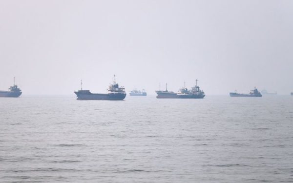 Iran: Strâmtoarea Hormuz aproape redeschisă, dacă SUA își respectă promisiunile