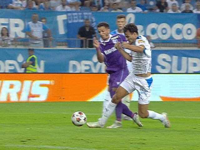 CRAIOVA A CERUT PENALTY CU ARGEȘ! Ce arată reluările