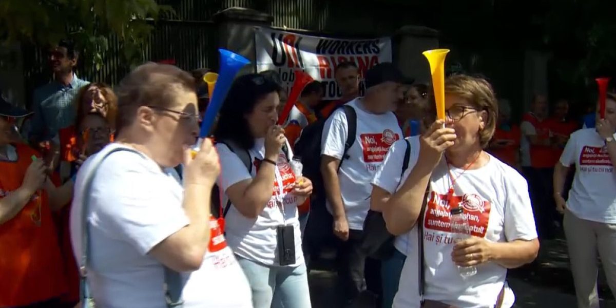 Pîslaru: Sindicatele blochează legea salarizării, pierdem oportunitatea