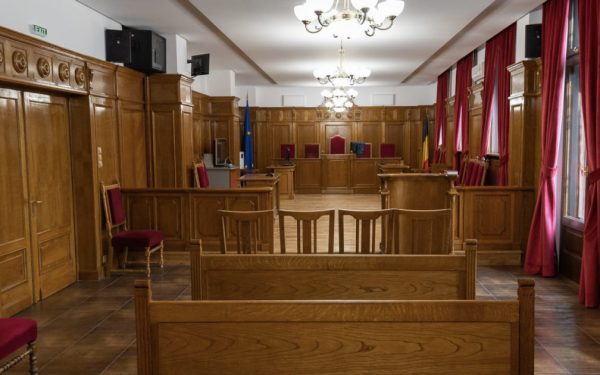ÎCCJ: Decizie amânată pe 20 august pentru magistrați