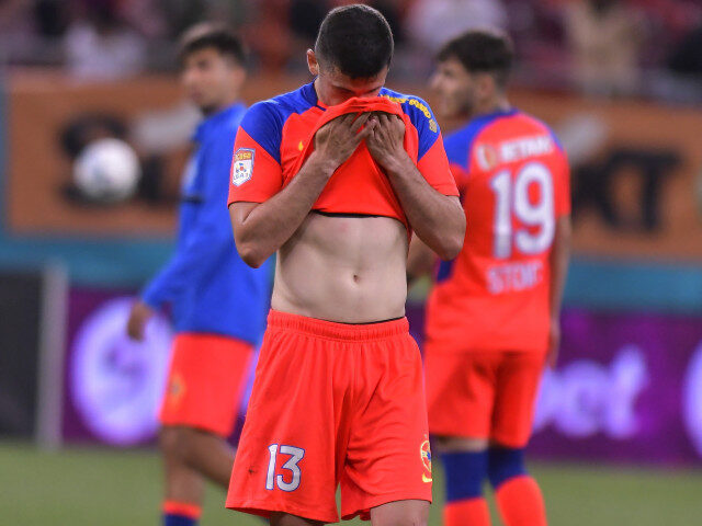 Becali, șocat: Fotbalistul pleacă de la FCSB după ce l-a refuzat