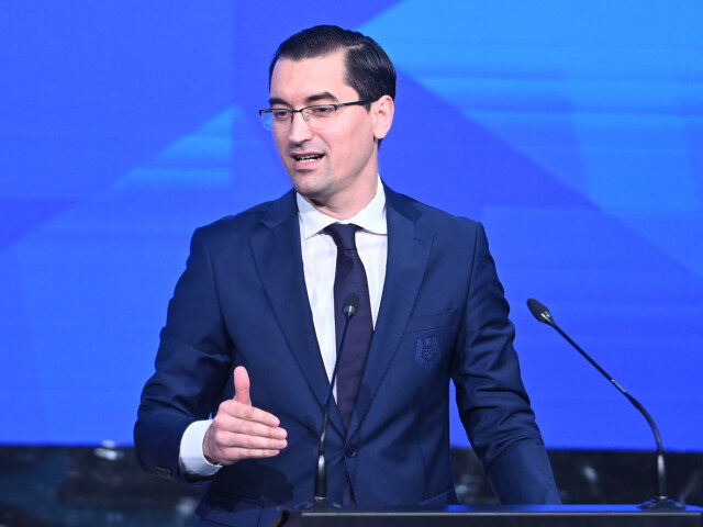 Burleanu, după insolvența CFR: Jucătorii să refuze eșalonarea salariilor