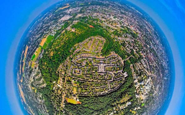 Românul și satul lui cu 1.583 de suflete