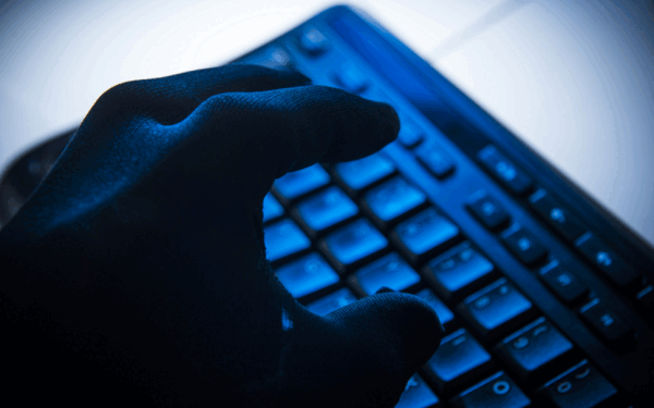 ANCPI: Oracle furnizează date, dar securitatea e românească