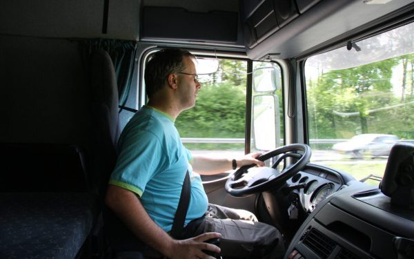 Șoferii de camion din Spania, venitul pe săptămână: „De luni până vineri!”