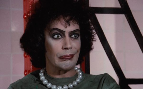 Tim Curry: Maestrul care a transformat imposibilul în roluri legendare