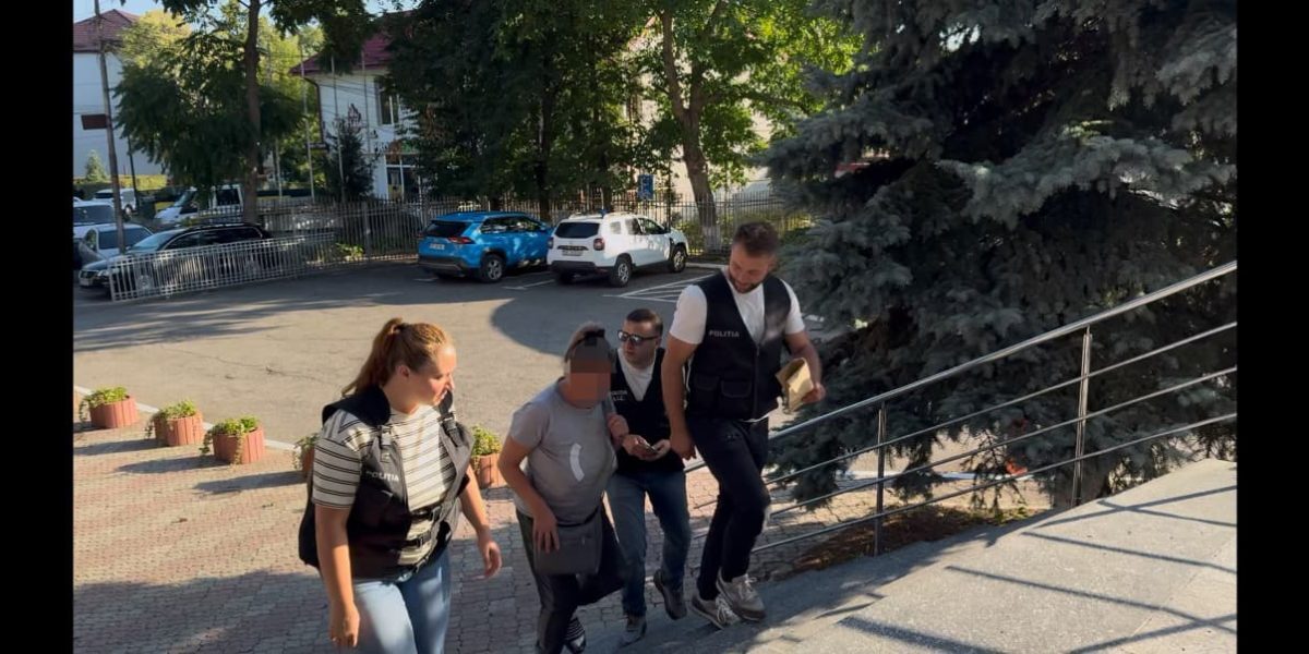 Botoșani: Femeie, acuzată că și-a ucis partenerul și l-a îngropat în curte