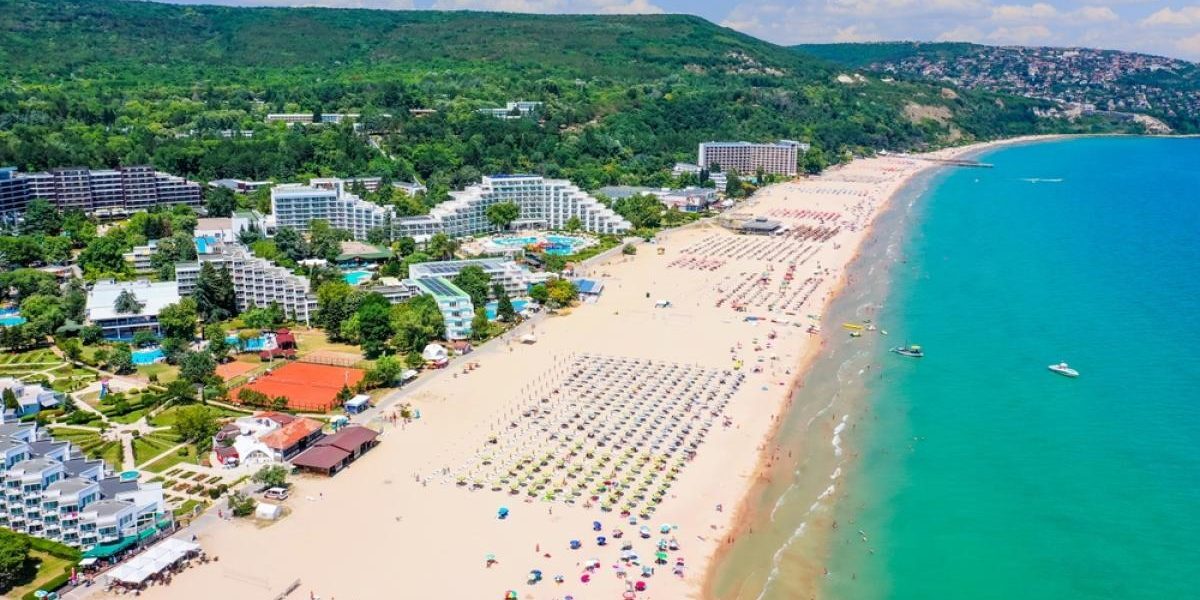Turiști blocați în Bulgaria: SMS-ul le-a stricat vacanța de 3.540 euro