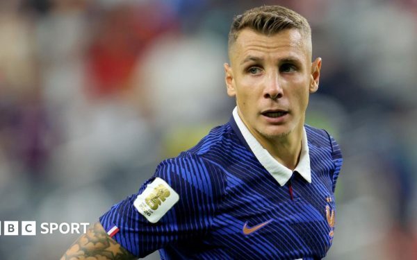 Digne la PSG: Aston Villa ia 8,5 milioane lire sterline