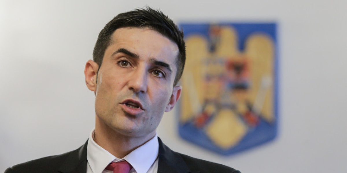 Manda, către Bolojan: E timpul să plecați și dumneavoastră
