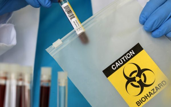 Epidemie prin poștă: Atacul biologic, coșmarul real