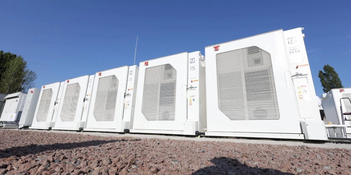 România pierde milioane din stocare energie, vecinii au mai mult