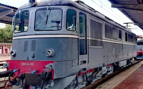 Șefi CFR, plătiți regale, vizați de schimbare. Miliarde datorii