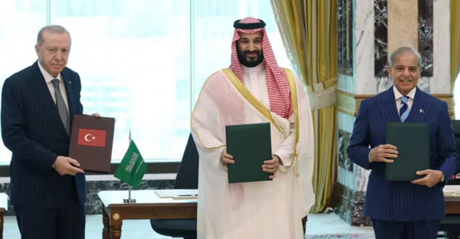 Arabi, Turcia, Pakistan: Pact militar anti-atac, ca NATO