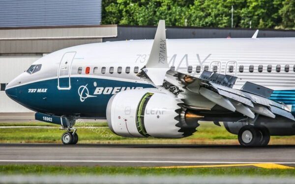 SUA inspectează 2000 de Boeing 737 Max pentru fisuri pe fuselaj