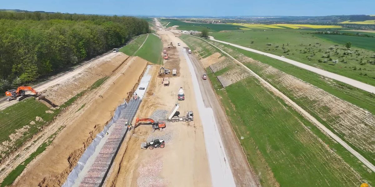 CAB: Contract AUTOSTRĂZII A8, blocat!