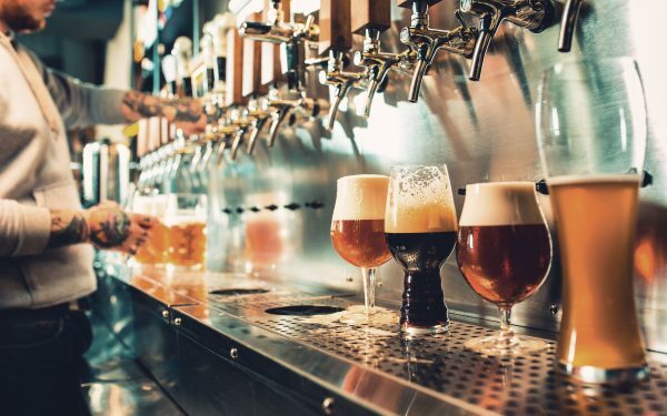 Ursus Breweries, rege pe piața de bere, achită peste 100 mil. euro!