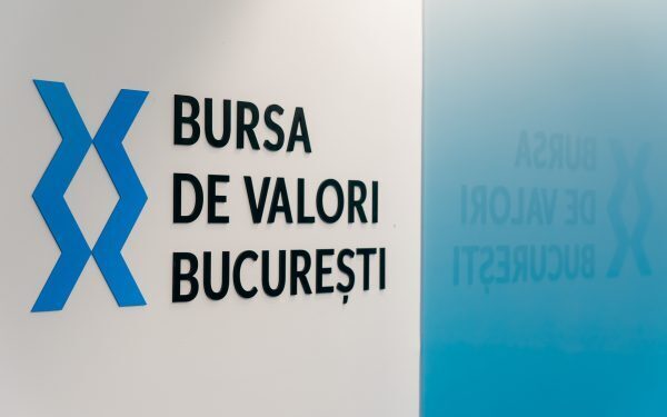 Peste 150 de investitori se bat pe bursă la exercițiul ZF